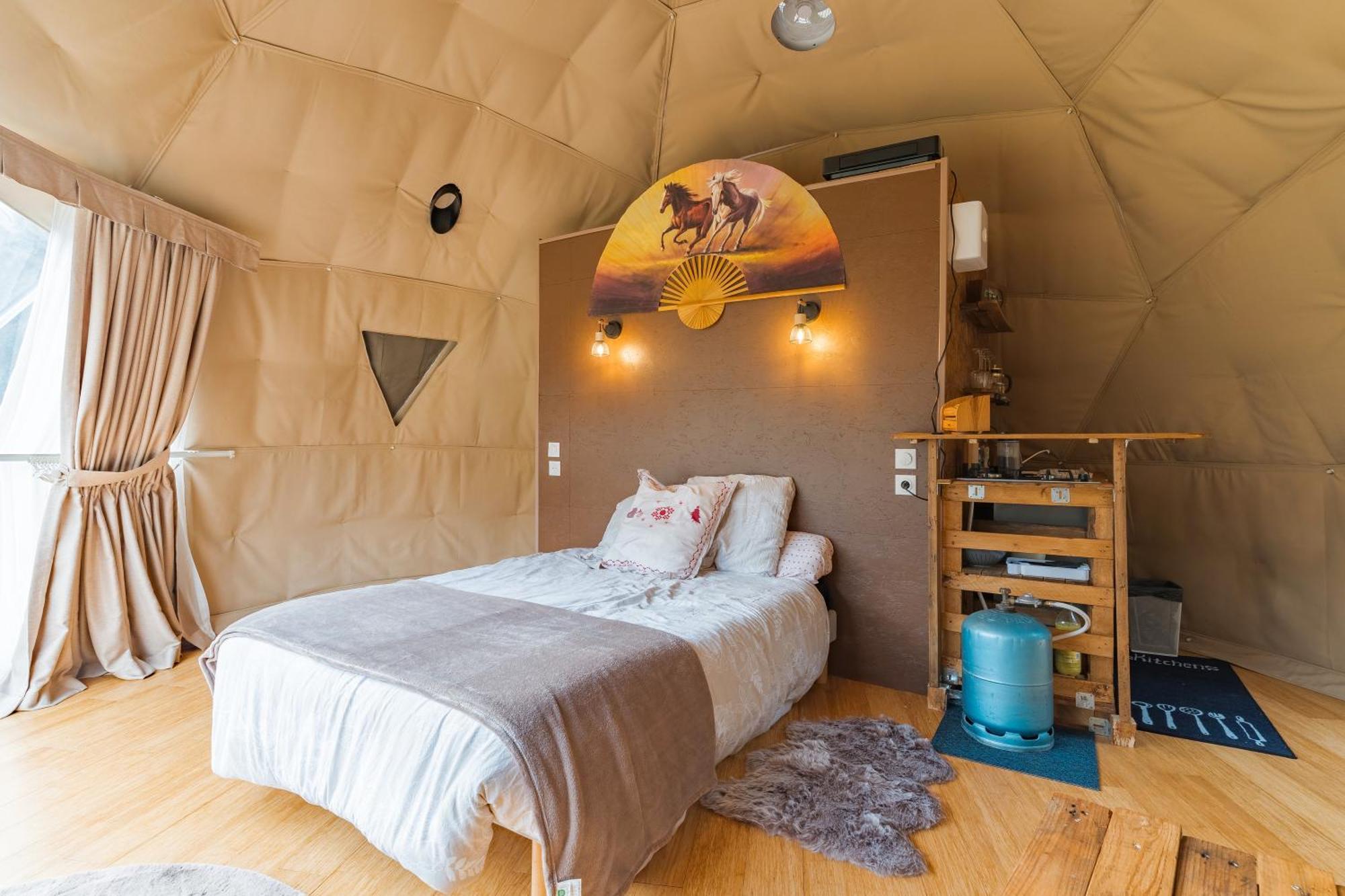 La Cabane Aux Chevaux Varages 外观 照片