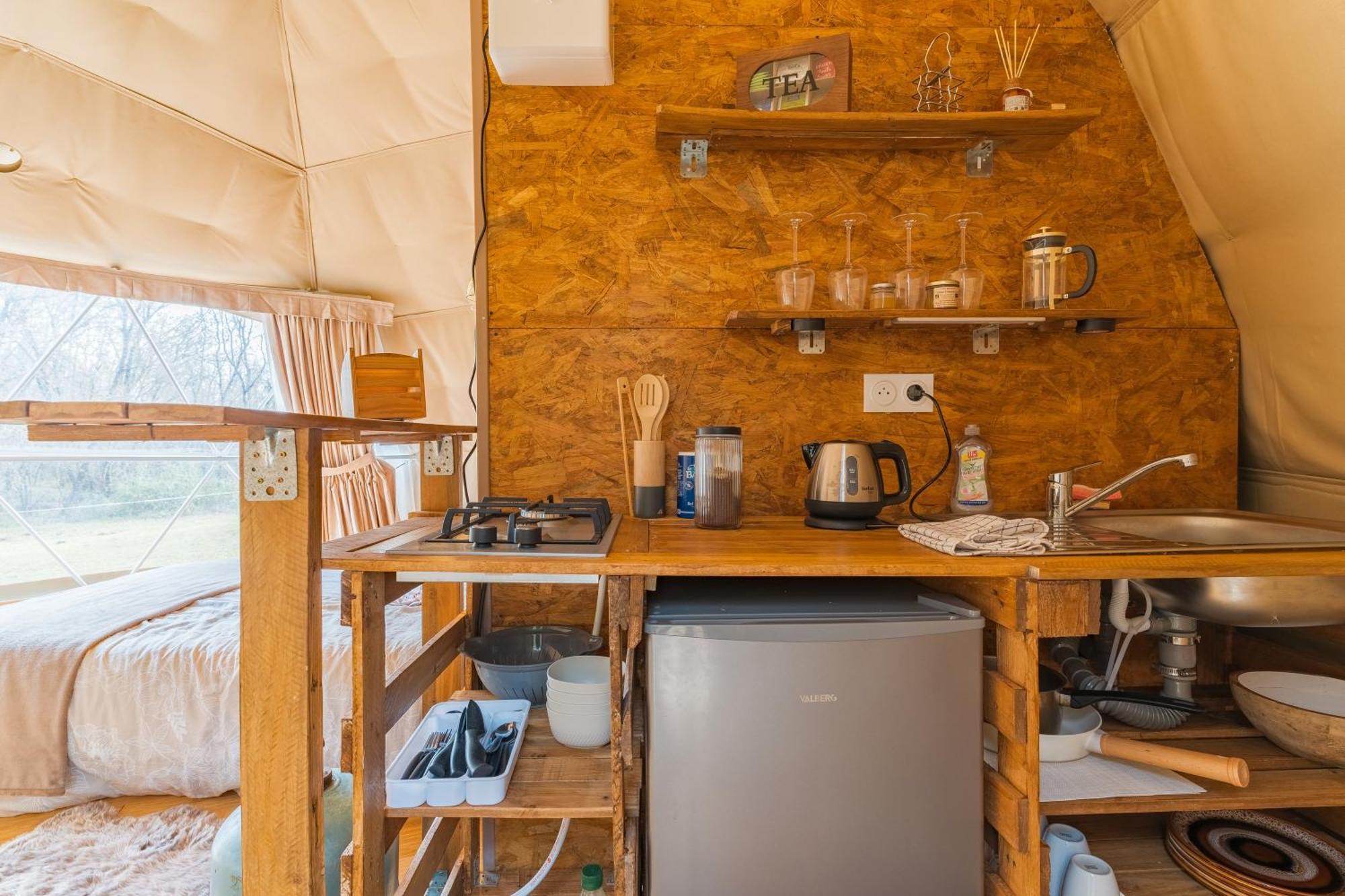 La Cabane Aux Chevaux Varages 外观 照片
